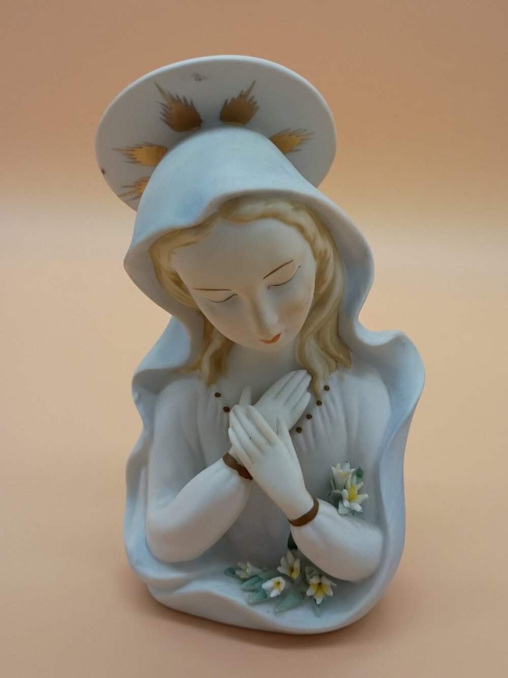 Lefton Madonna Figurine KW 1462 Handpainted Porcelain Vintage Midcentury READ